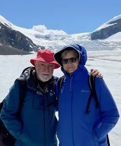 Photo of Howard Topoff and Carol Simon
