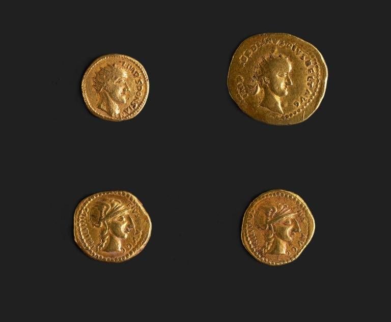Roman coins discovered in 1713