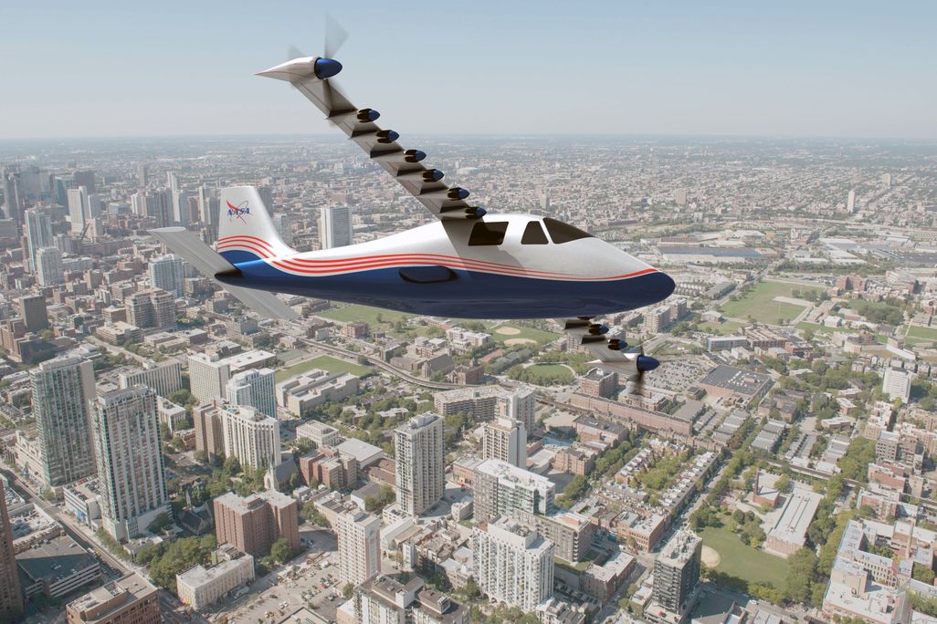 a plane with 7 motors on each wing flies over a city