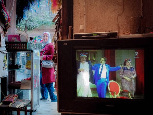 Between Two Worlds thumbnail