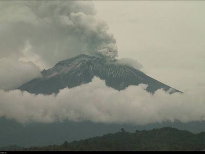 Popocatépetl eruption on July 8, 2013