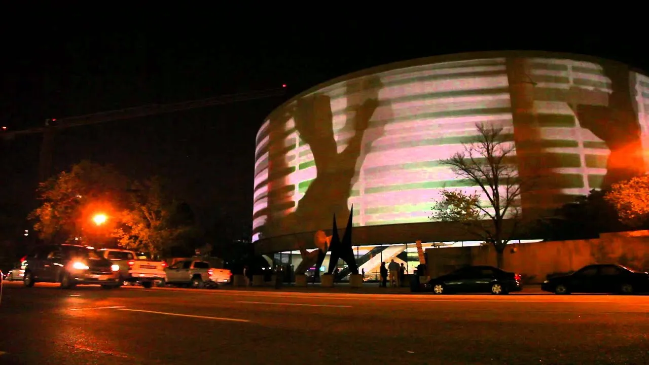 Preview thumbnail for A Multimedia Spectacle at the Hirshhorn