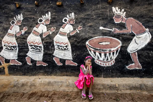 Between Tradition and Innocence thumbnail