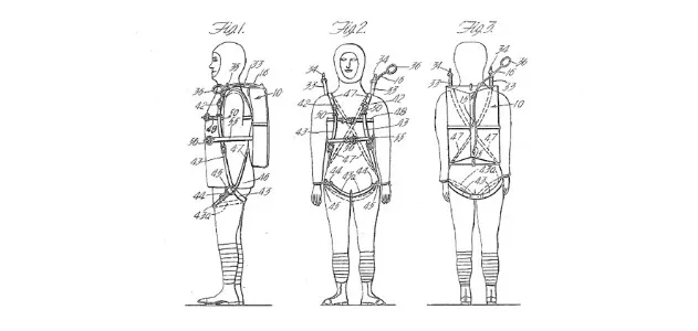 Floyd Smith, patent 1,462,456 for a parachute pack and harness, 1919