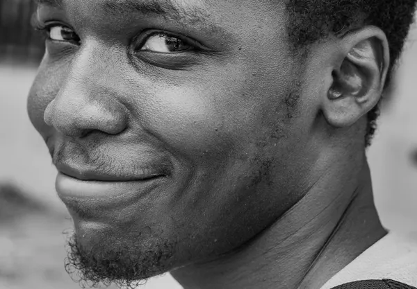 The Knowing Glance thumbnail