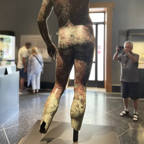 Smile - Ancient Statue & Museum Attendee thumbnail