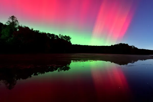 Aurora-Reflection-FrenchCreekStatePark thumbnail