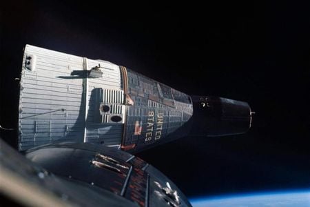 This view of Gemini VII from VI-A in December 1965 shows the spacecraft’s orbital configuration.