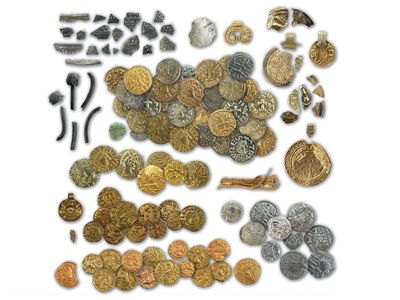 A selection of artifacts unearthed at the Hezingen site