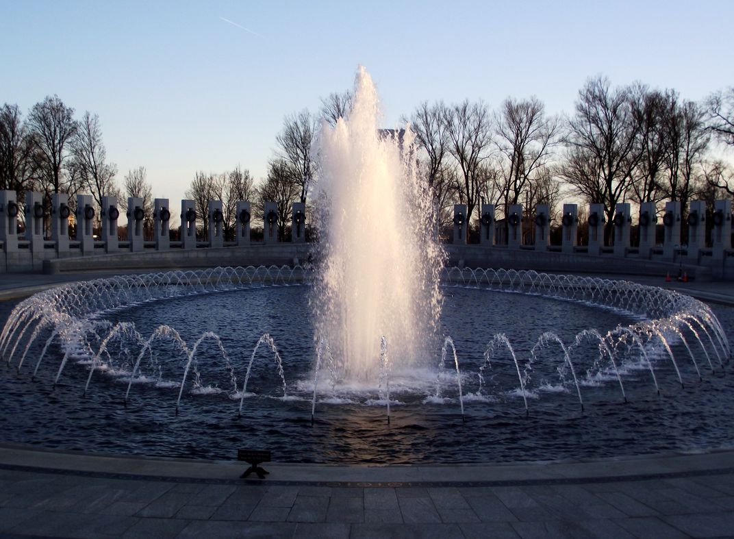 The War World Ii Memorial In Washington D.c. Was A Wonderful Sight To 