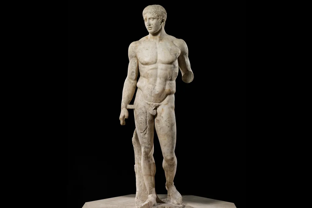 A perfectly proportioned marble man
