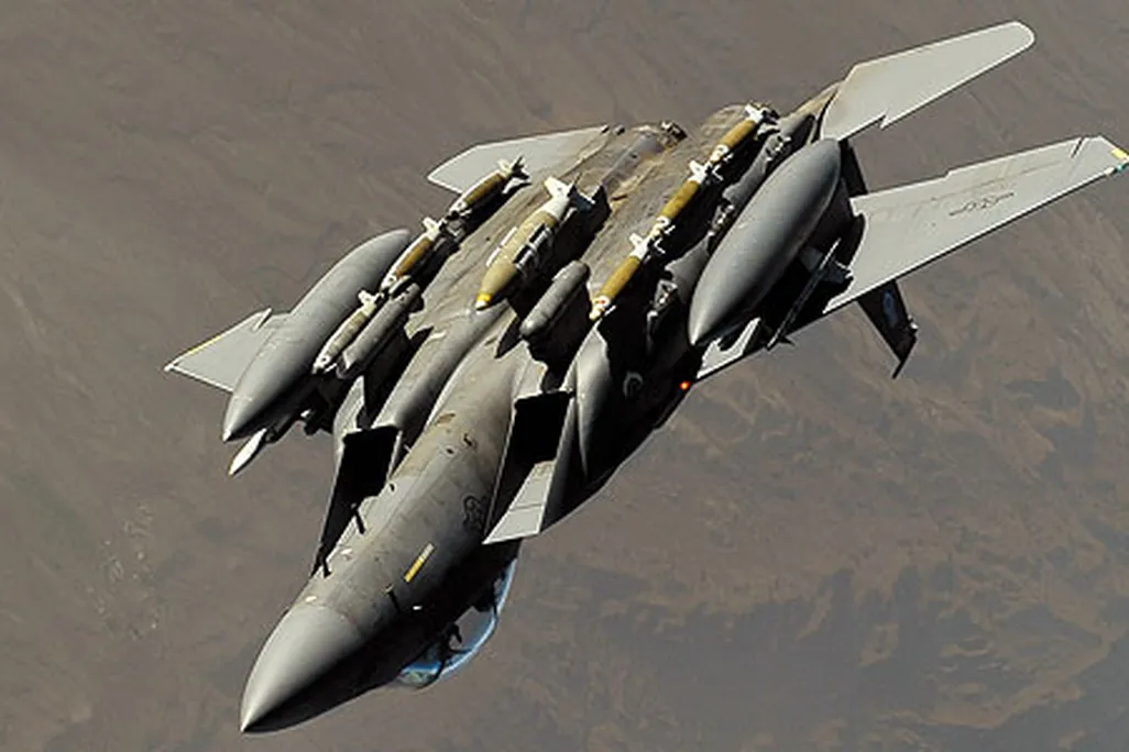 A 2010 flight of two F-15Es (here, a Strike Eagle in Afghanistan earlier this year) saved the lives of 30 coalition troops surrounded by 100 insurgents.