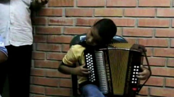 Preview thumbnail for Colombia Dispatch Video: Turco Gils Accordion Academy