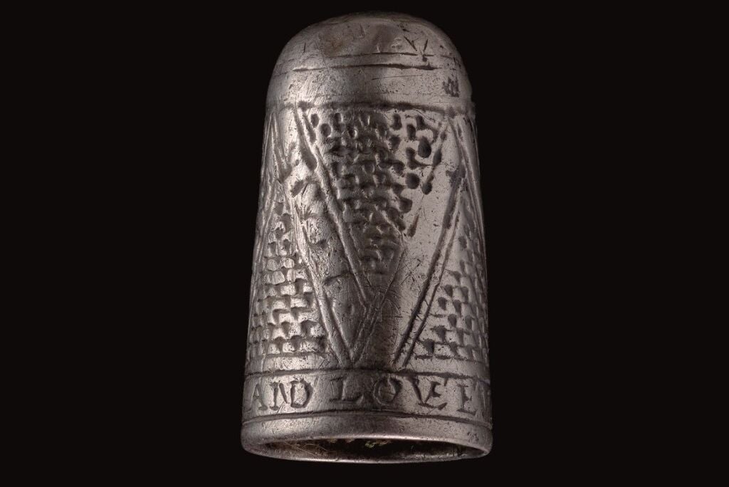 Engraved silver thimble