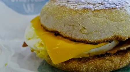 Eating a fatty sandwich for breakfast could impact your cardiovascular health by the afternoon.