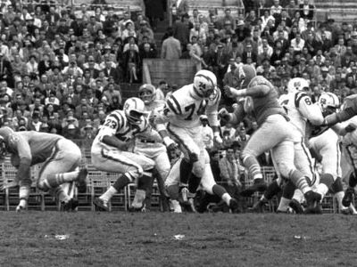 The 1960 AFL Championship game between the Los Angeles Chargers and Houston Oilers was typical of the high-risk, exciting brand of football the AFL was known for.