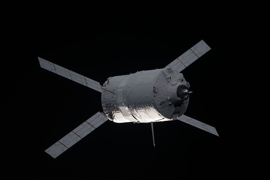 ATV-3_approaches_the_ISS.jpg