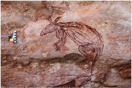 This Maliwawa Figure shows a kangaroo or similar animal.