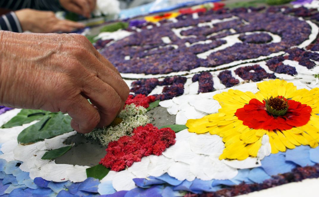 England's 'Well Dressing' Tradition Features Striking, Elaborate Floral Murals