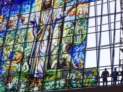A behind-the-scenes look at the installation of a massive piece of stained glass art inside the Church of the Resurrection in Leawood, Kansas.