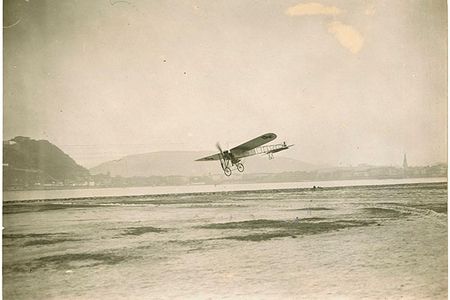 A Blériot XI Racer, piloted by Roland Garros, during the Paris - Madrid Air Race, 1911.