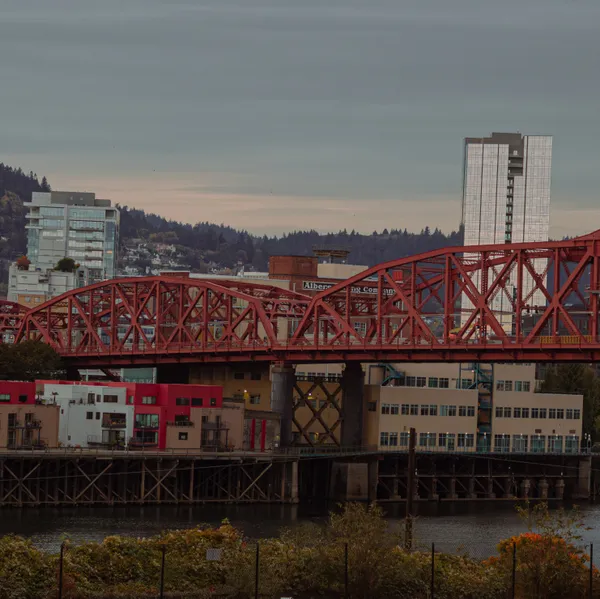 PNW Portland Bridges thumbnail