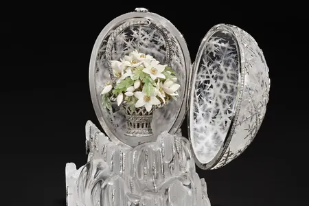 The&nbsp;Faberg&eacute; Winter Egg was designed by Alma Pihl.