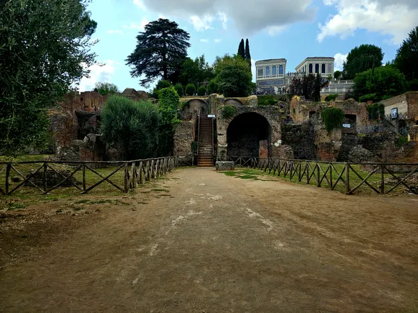 Ruins of Rome thumbnail