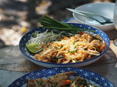 Pad thai&nbsp;is made by stir frying thin flat rice noodles in garlic, chai&nbsp;poh (Chinese sweet-salty preserved radish), dried shrimp and tofu, with a sauce made of ​fish sauce, tamarind paste and palm sugar.