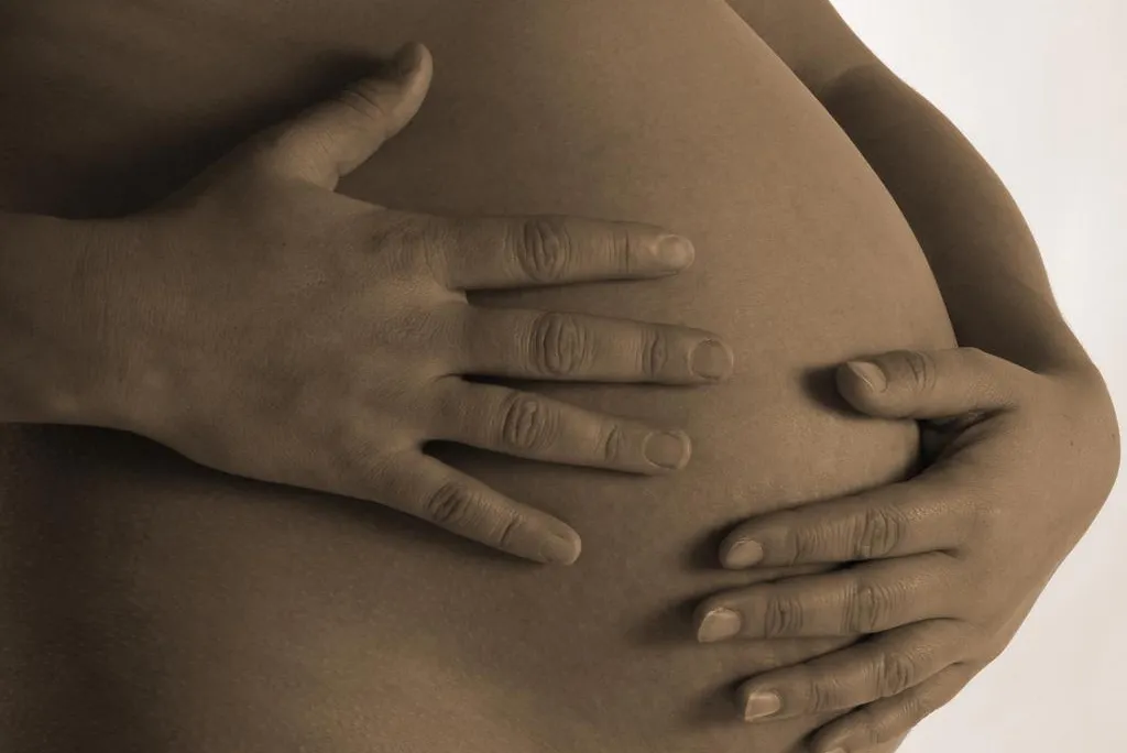 Pregnant teen