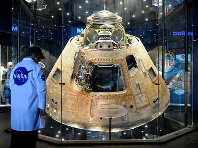 Smithsonian at Space Academy