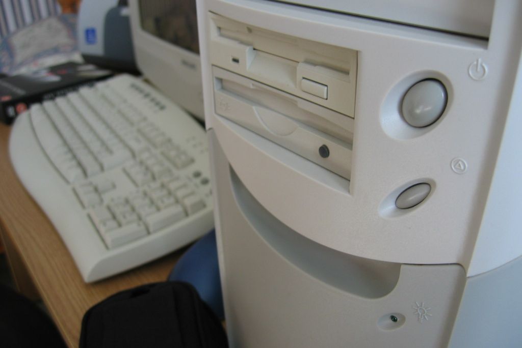 02_04_2014_computer.jpg