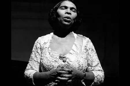 In November 1955 at Carnegie Hall, Anderson performed Mozart, Schubert, spirituals and more.