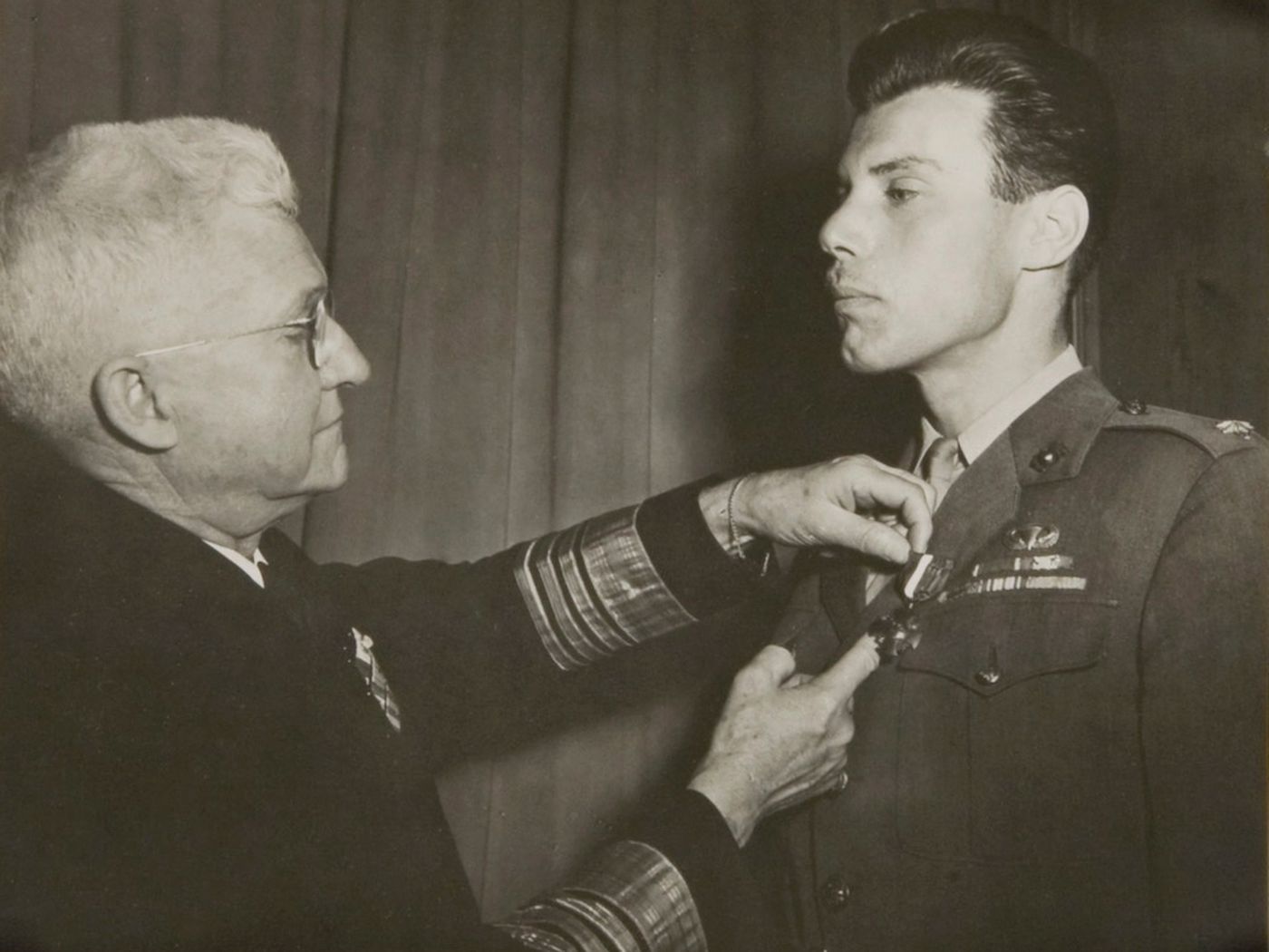Ortiz receives the first of the two Navy Crosses he was awarded for extraordinary heroism during World War II.