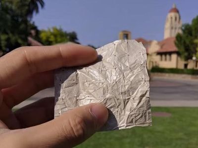 Fabric containing the same material as plastic wrap was found to make human skin almost 4 degrees Fahrenheit cooler.