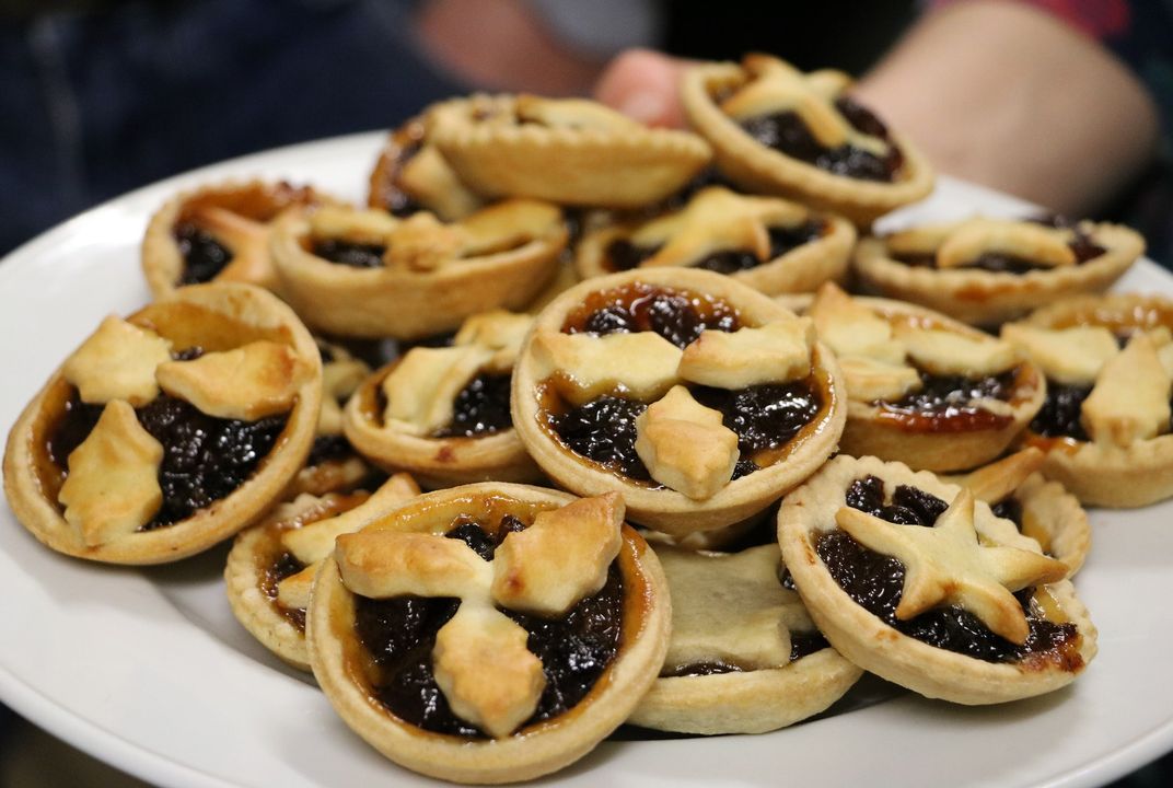 The History of Mincemeat Pies, from the Crusades to Christmas ...
