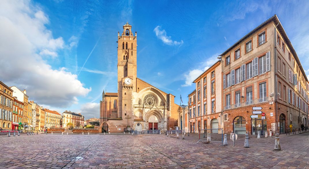 Saint-Etienne square in Toulouse