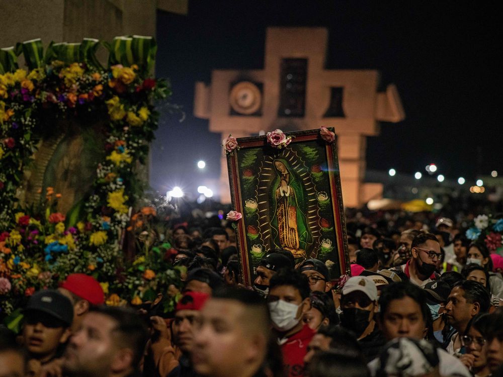 Pilgrims at Basilica of Guadalupe