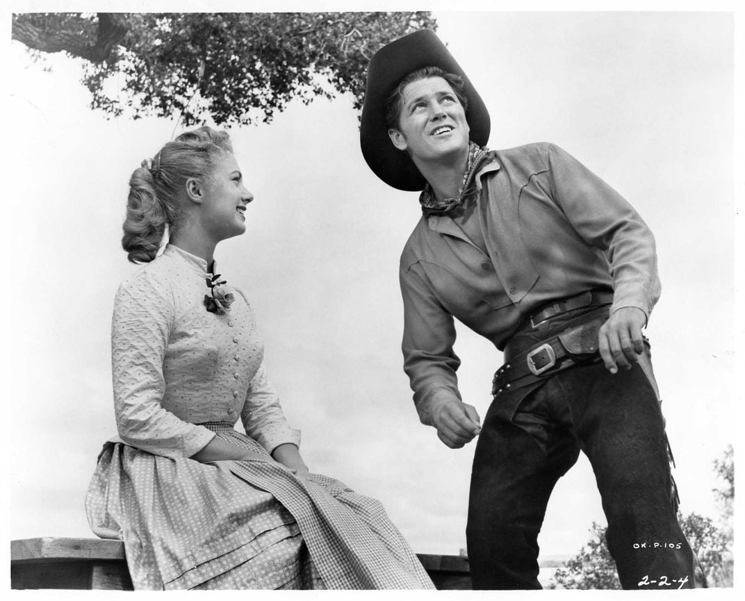 Shirley Jones and Gordon MacRae in the 1955 film version of Oklahoma!