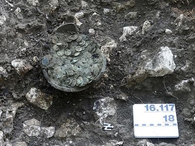 The clay pot contained 1,290 Roman coins.