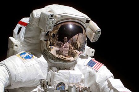 Joe Tanner works outside the International Space Station during the STS-115 mission.