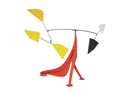The exhibition uses the&nbsp;Seattle Art Museum&#39;s double-height galleries to showcase works like the 22-foot-tall sculpture Red Curly Tail &nbsp;(1970).