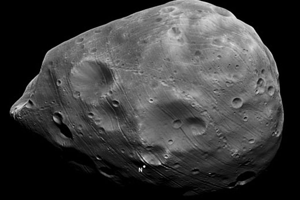 201105201023386_7926_phobos_nadir.jpg