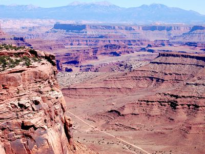 The layered rocks of the Colorado Plateau—the uplifted floor of an immense, filled impact basin? Island in the Sky at Canyonlands National Park.
