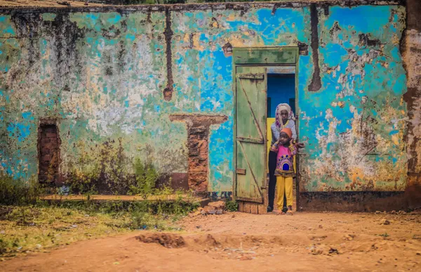 A house with blue wall thumbnail