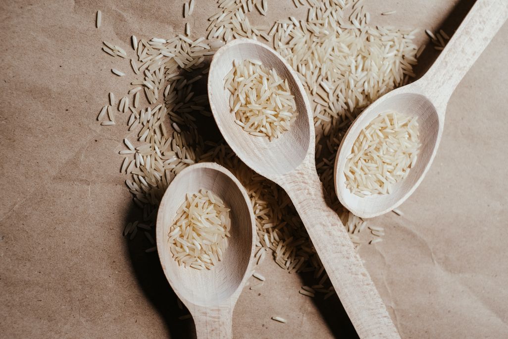 Spoons with grains of rice