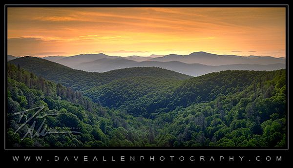 An early morning view from the Blue Ridge Parkway thumbnail