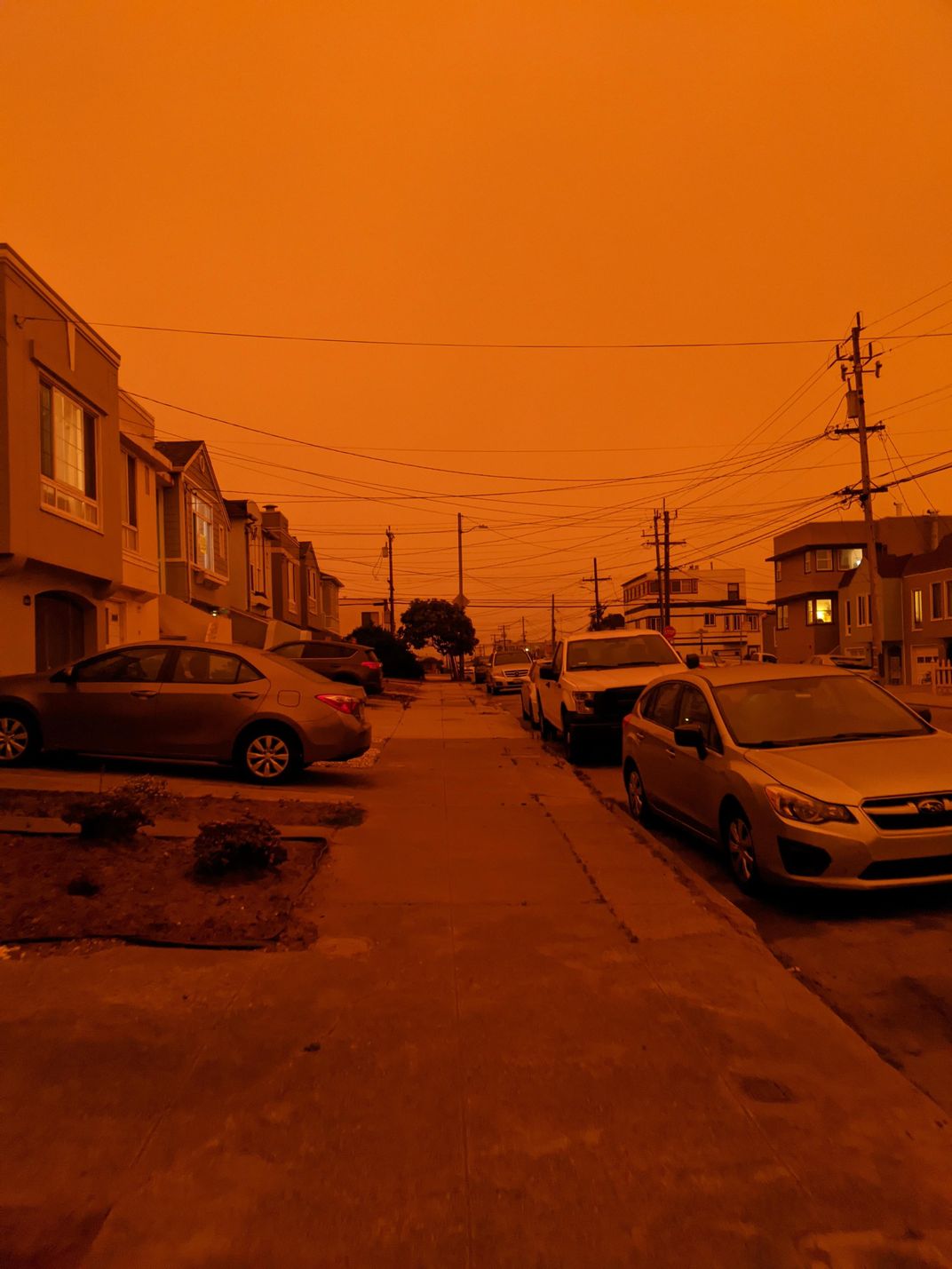 Orange skies in San Francisco's Outer Sunset District