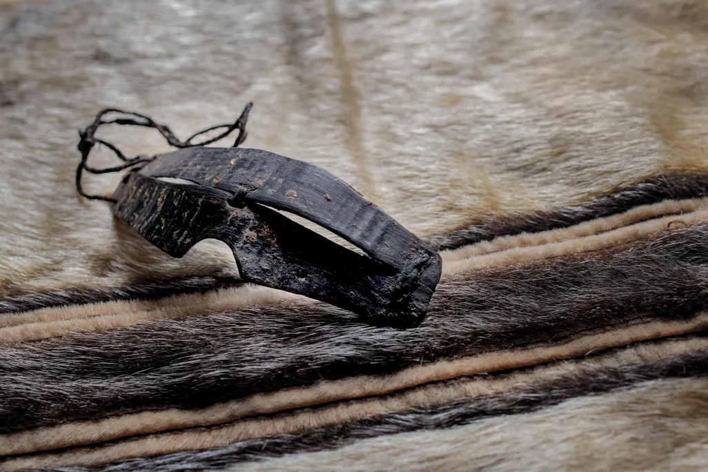 Inupiaq goggles carved from baleen - Primary image
