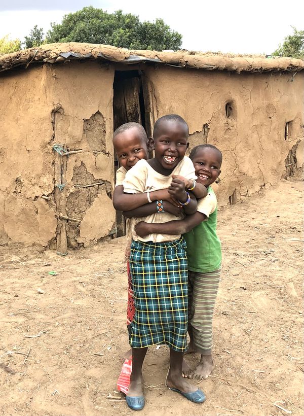 Happy Maasai children thumbnail